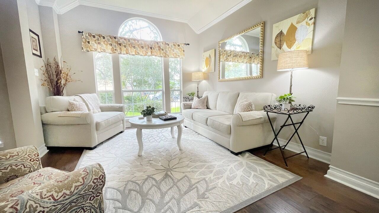 Photo of Livingroom in Wetmore