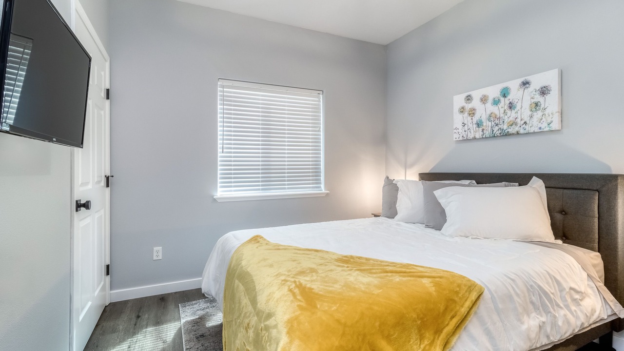 Photo of Bedroom in College Place