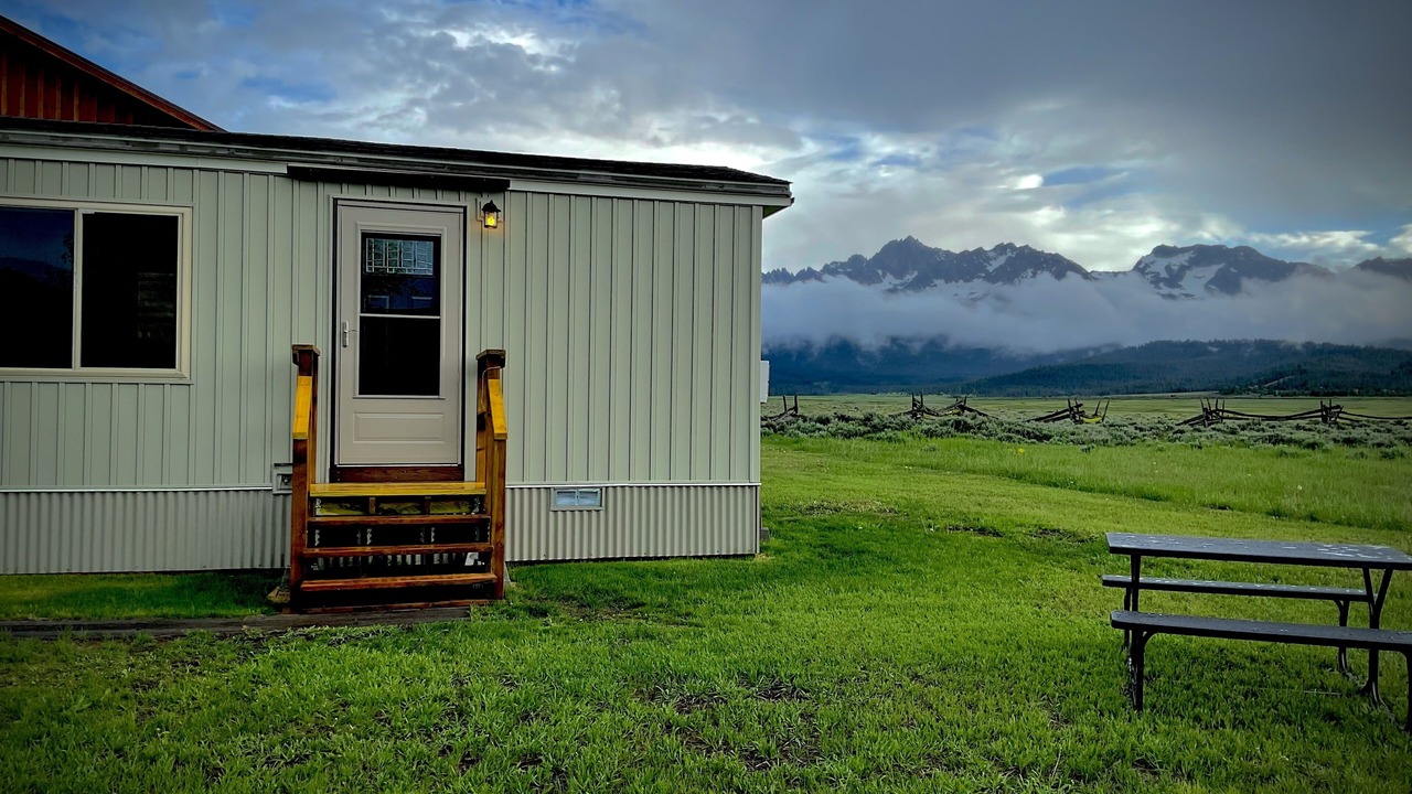 Photo of Outdoor in Stanley