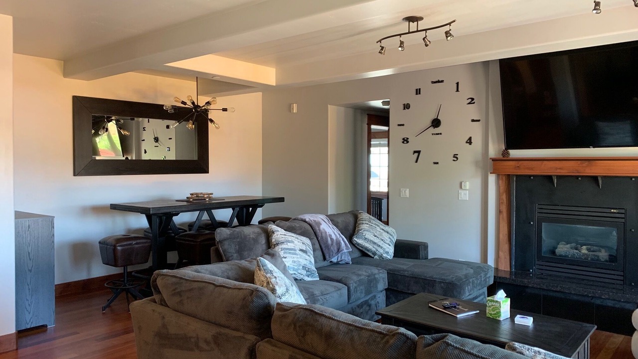 Photo of Livingroom in McCall
