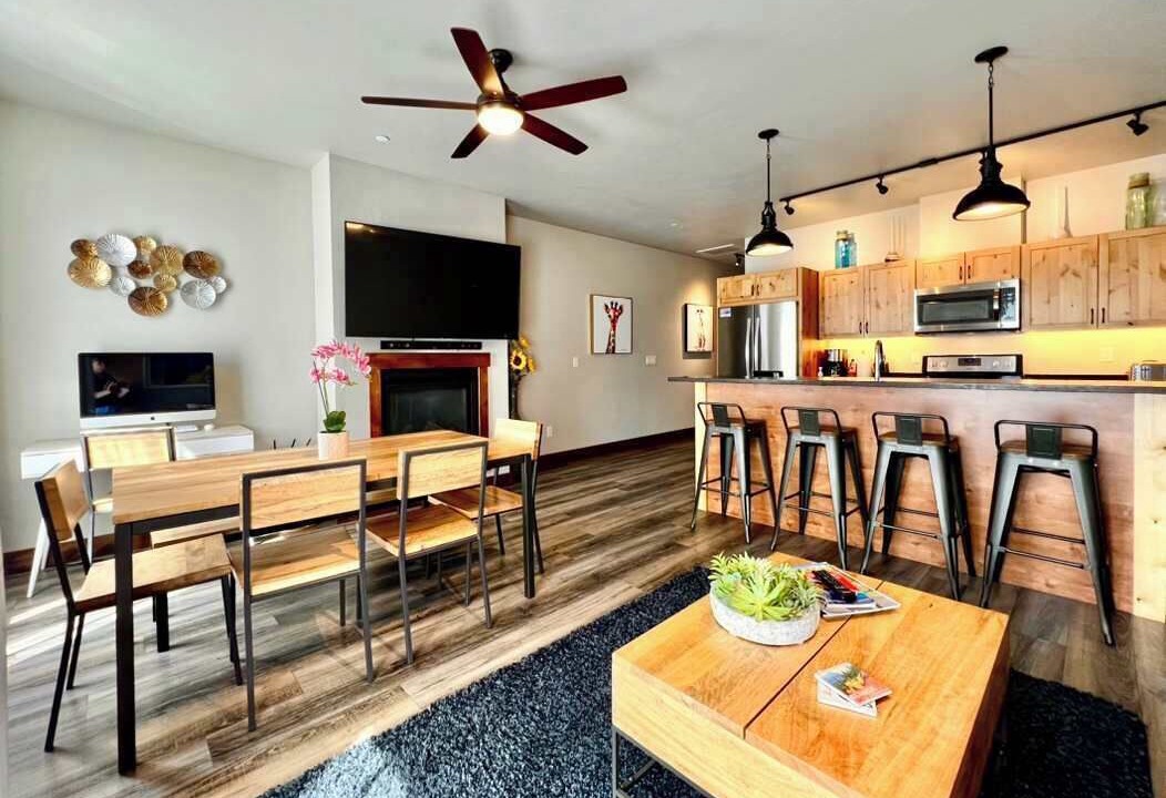 Photo of Livingroom in Columbia Falls