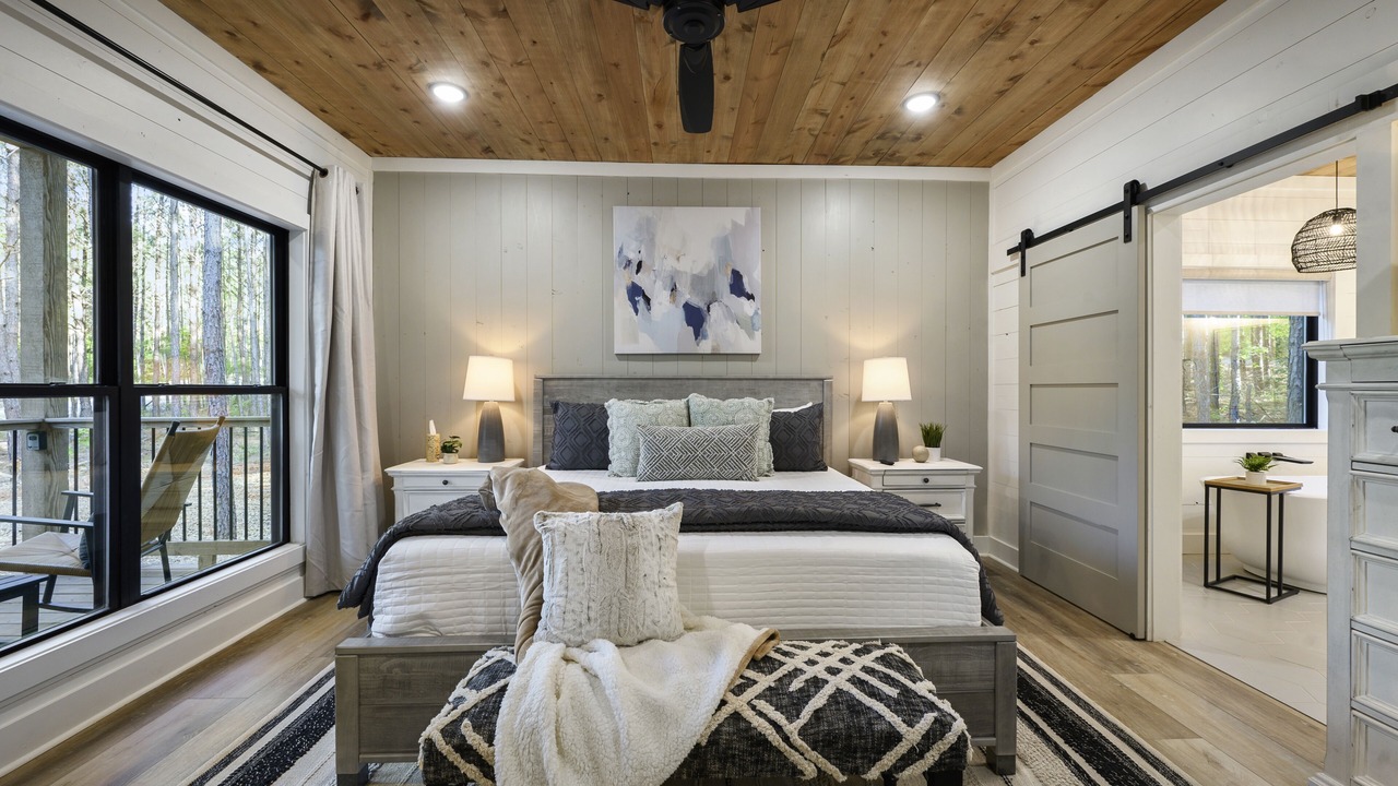 Photo of Bedroom in Broken Bow