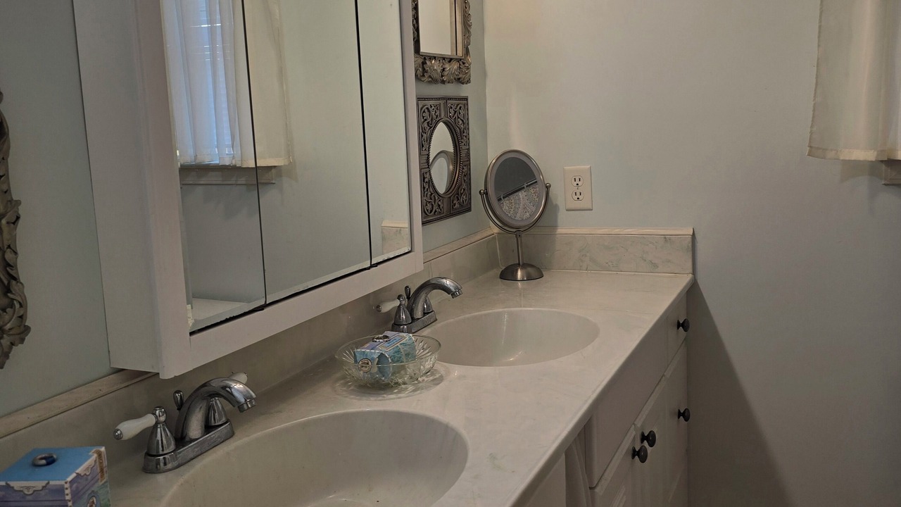 Photo of Bathroom in St. Marys