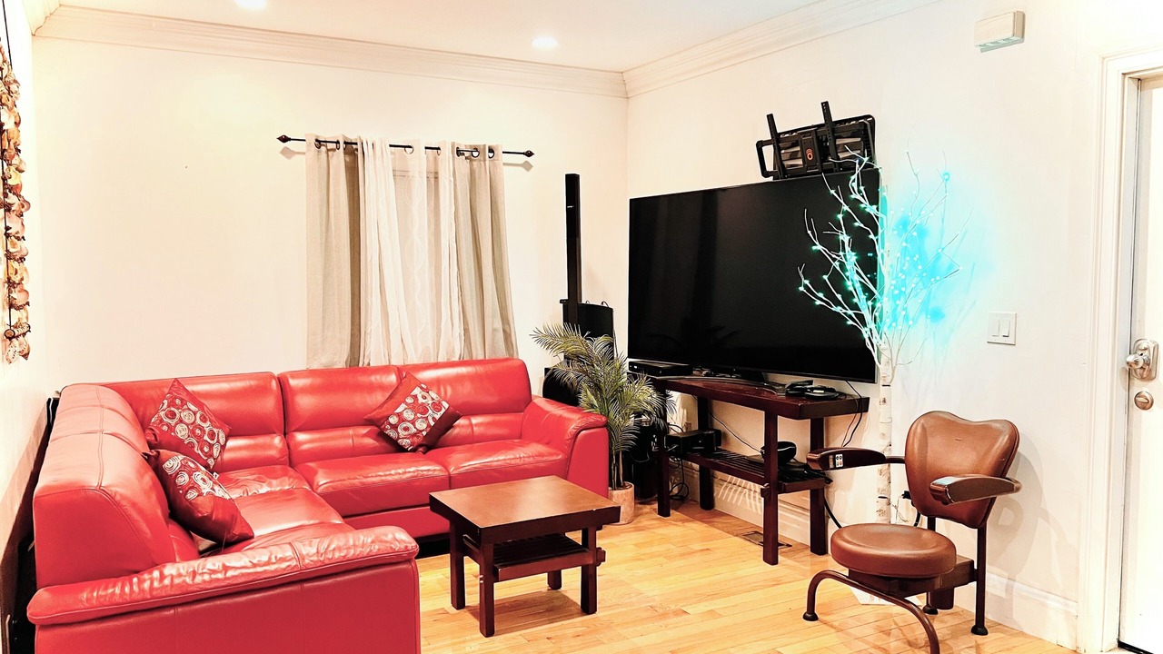 Photo of Livingroom in Quincy