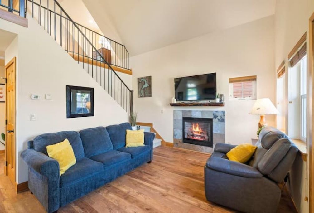 Photo of Livingroom in Dover Bay