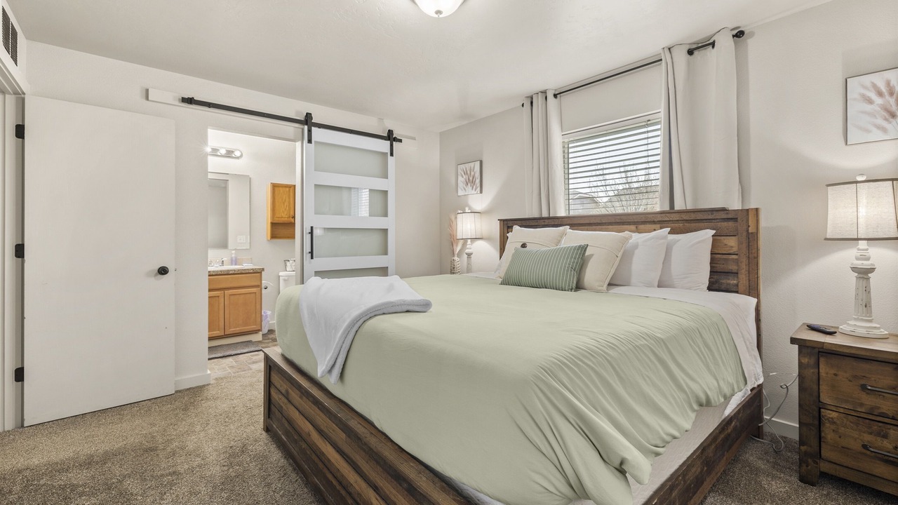Photo of Bedroom in Nampa
