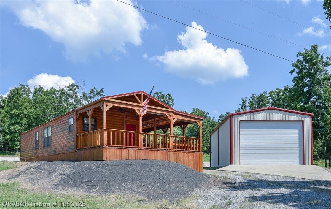 Photo of Outdoor in Cookson