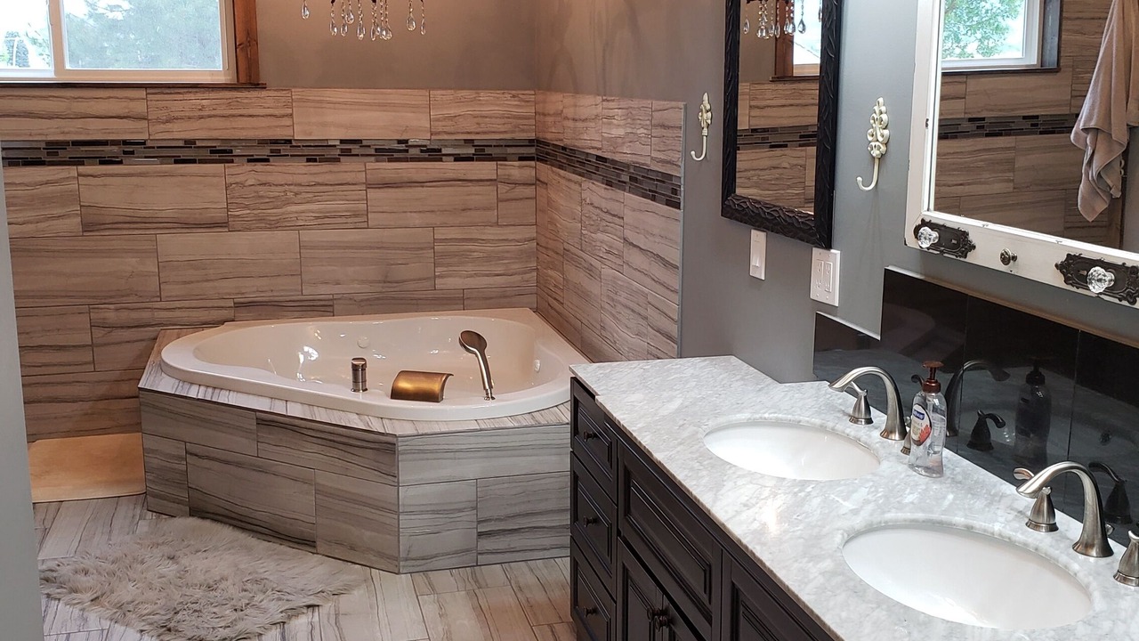 Photo of Bathroom in Plains