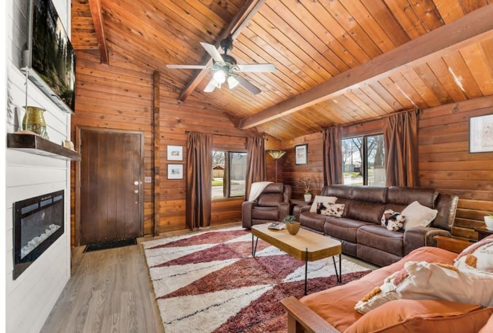 Photo of Livingroom in Sioux Falls