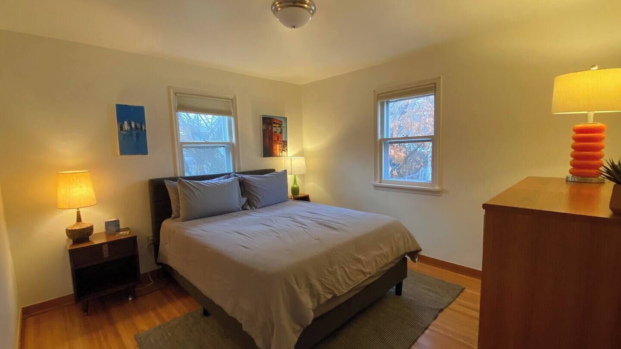 Photo of Bedroom in Franklin to the Fort