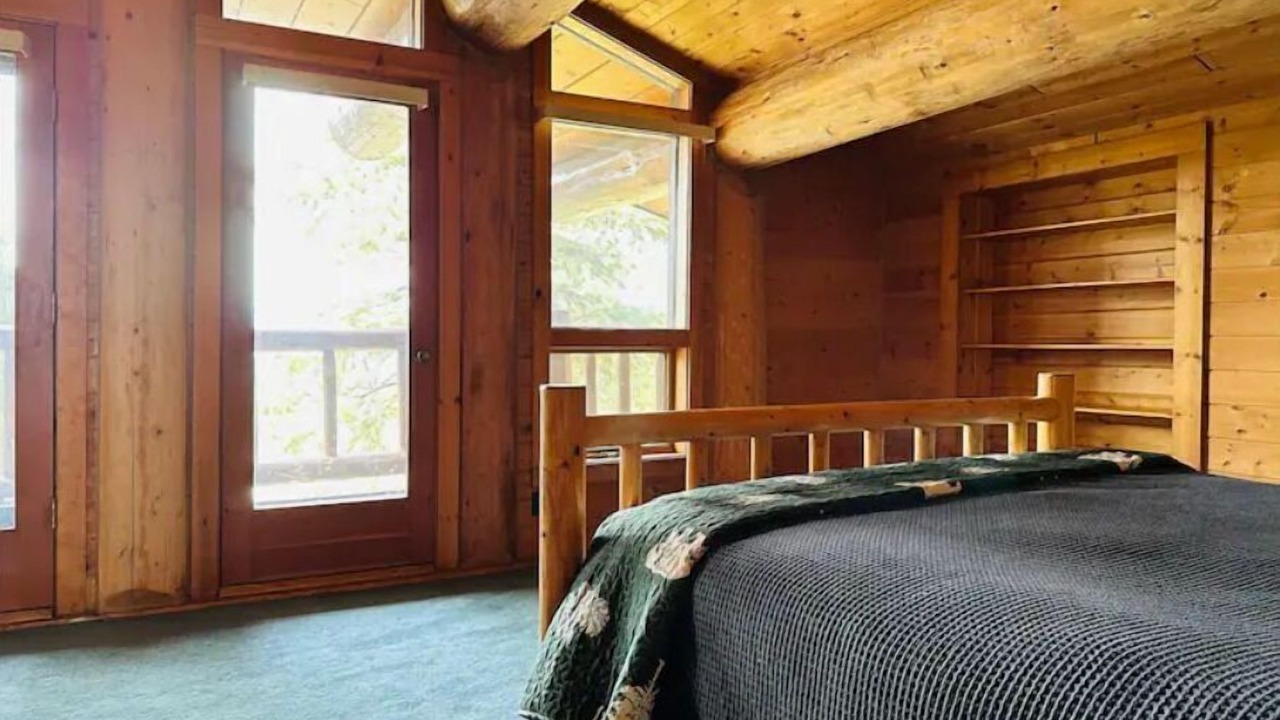Photo of Bedroom in Boundary County