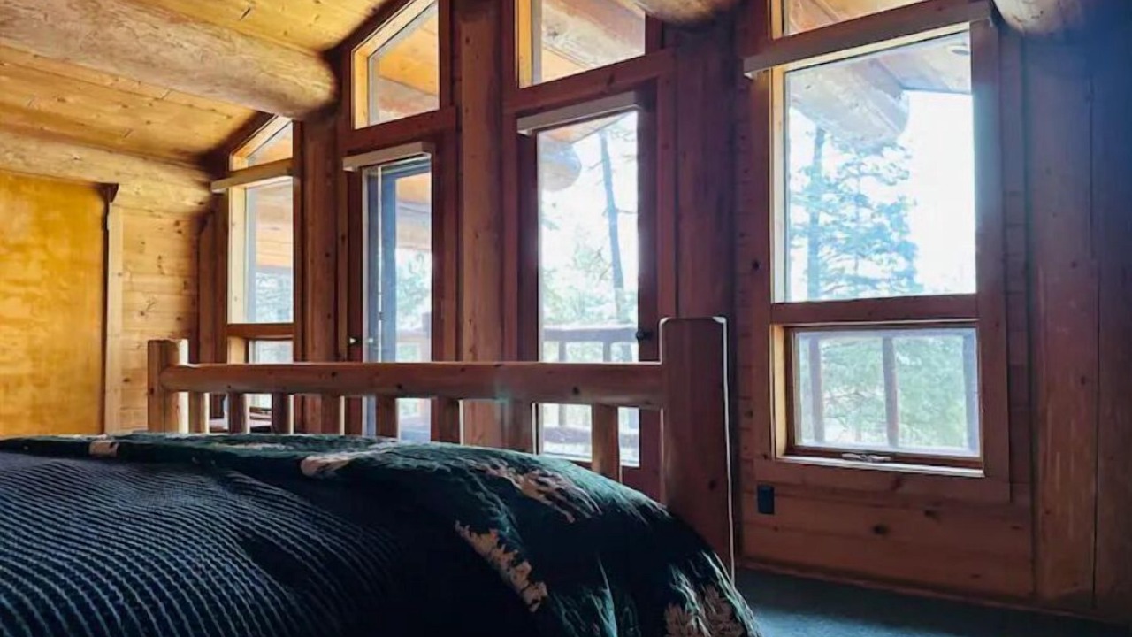 Photo of Bedroom in Boundary County