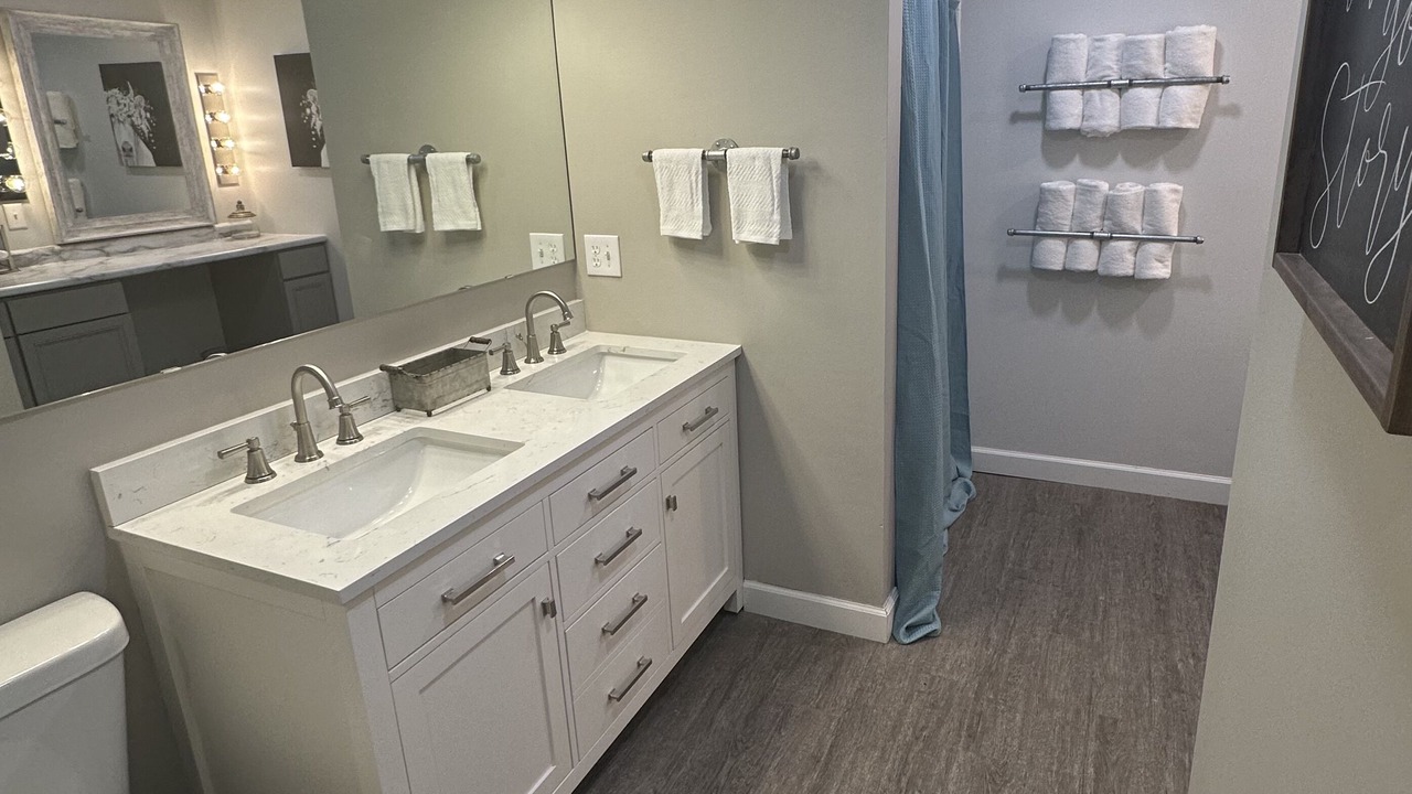 Photo of Bathroom in Sheridan