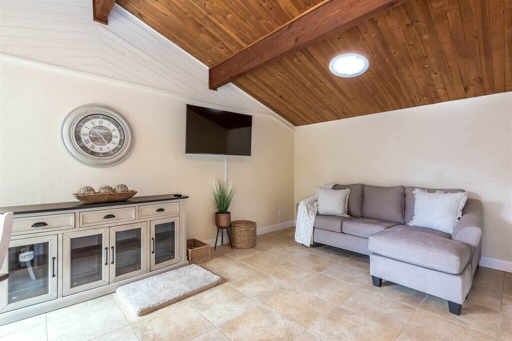 Photo of Bedroom in Orchard District
