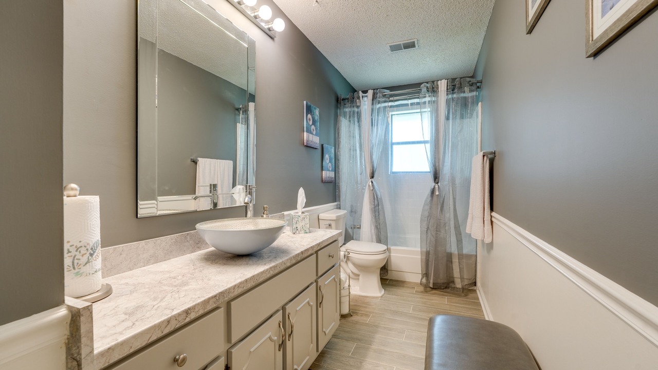 Photo of Bathroom in Capleville