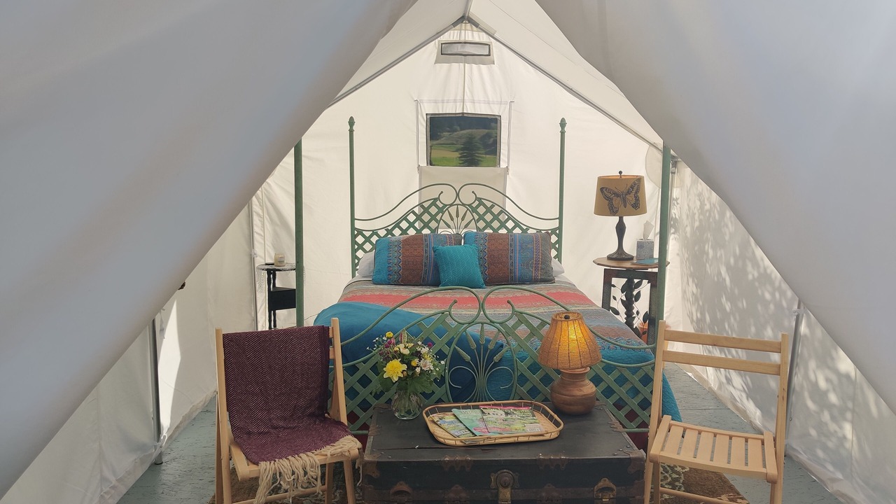 Photo of Bedroom in Glacier Country