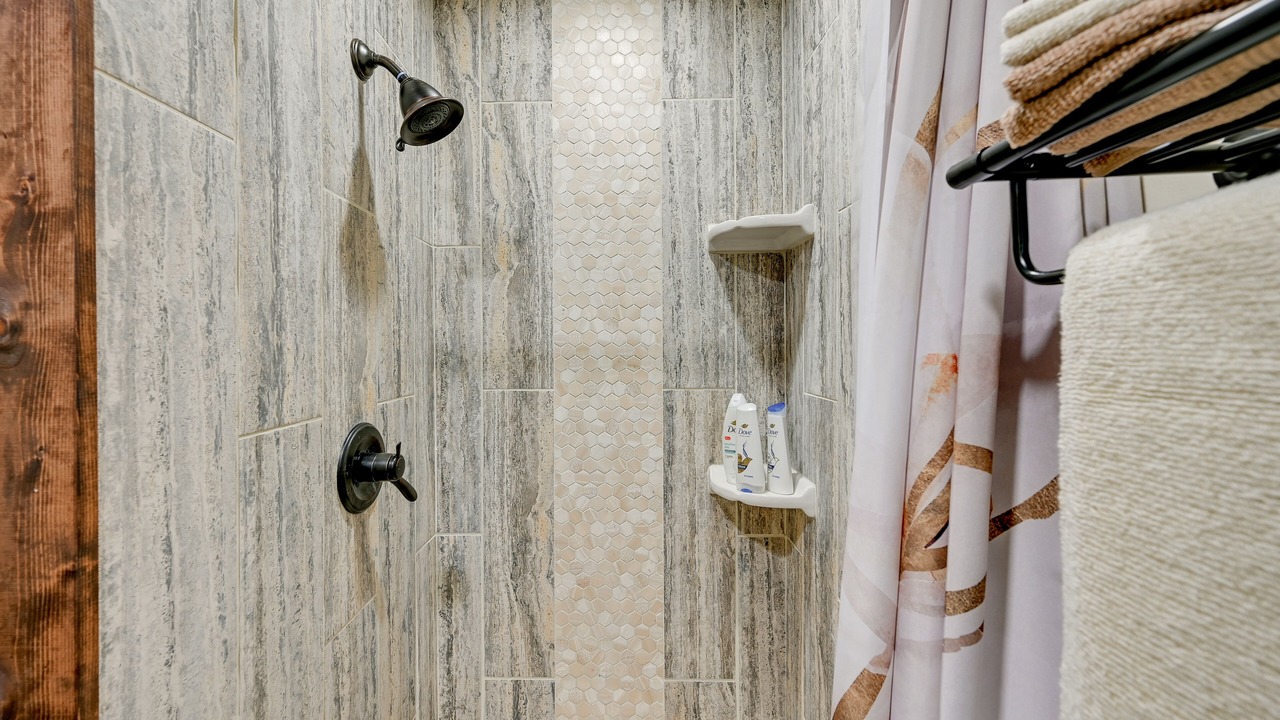 Photo of Bathroom in Broken Bow