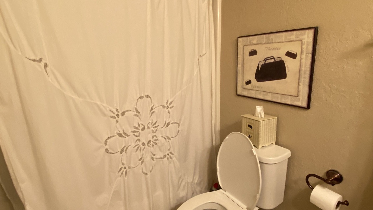 Photo of Bathroom in Claremore