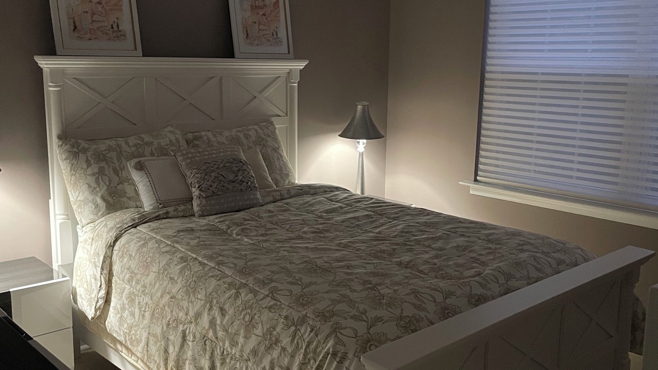 Photo of Bedroom in Mainland