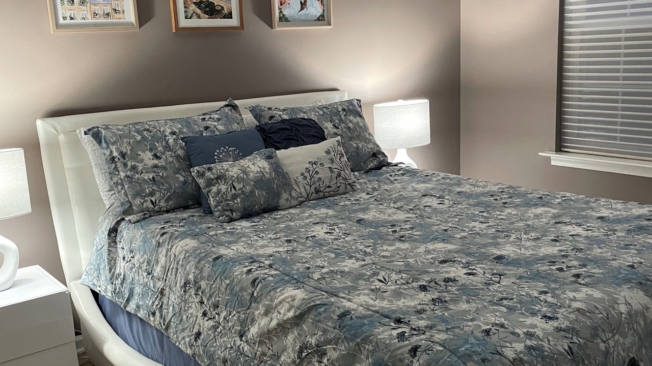 Photo of Bedroom in Mainland