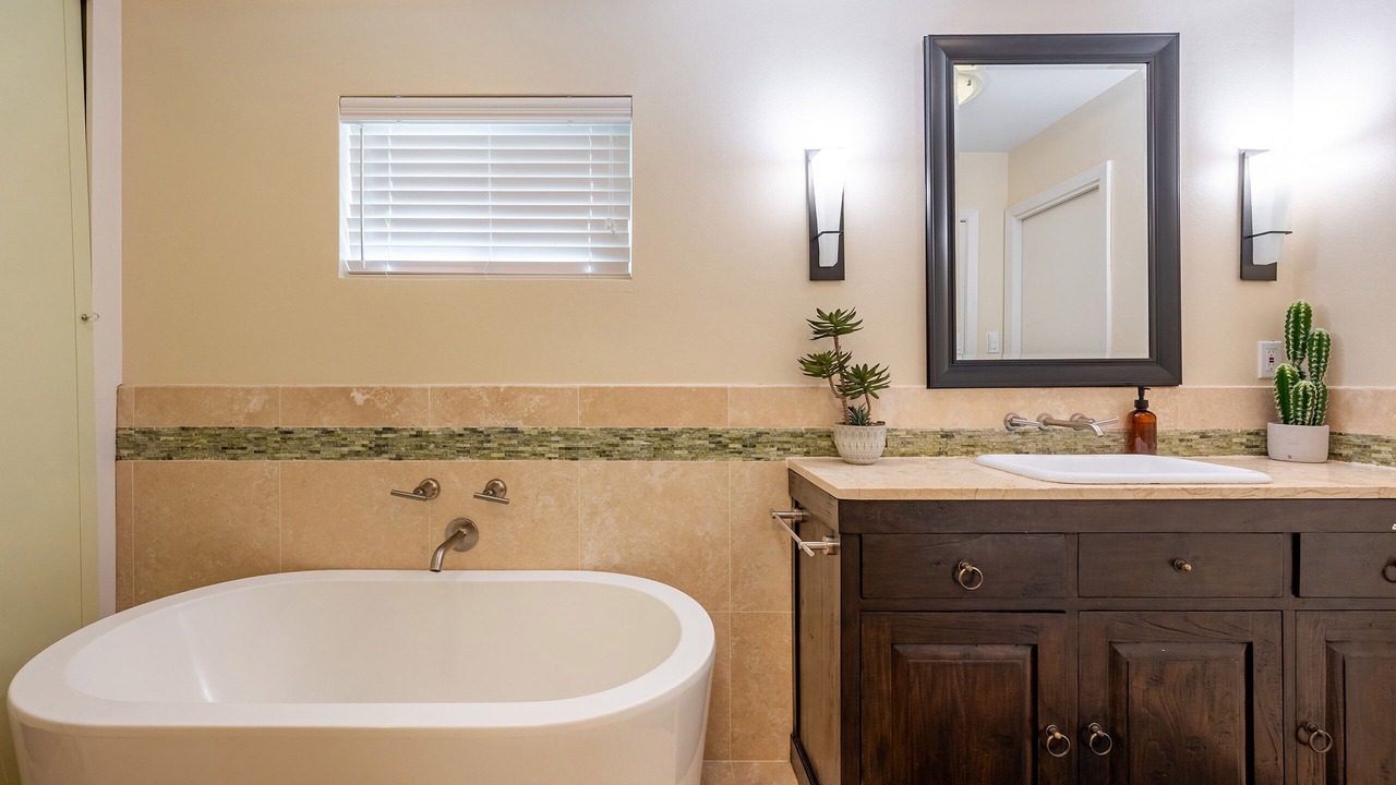 Photo of Bathroom in Spring Branch West