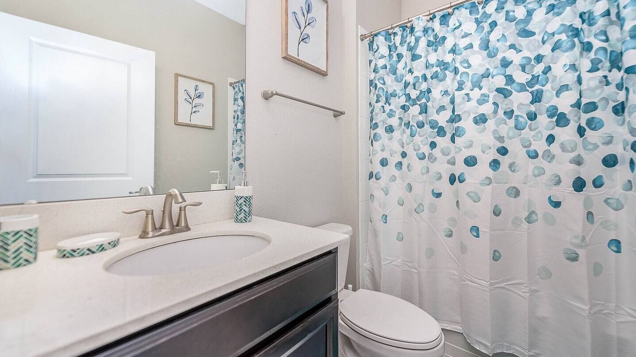 Photo of Bathroom in Davenport