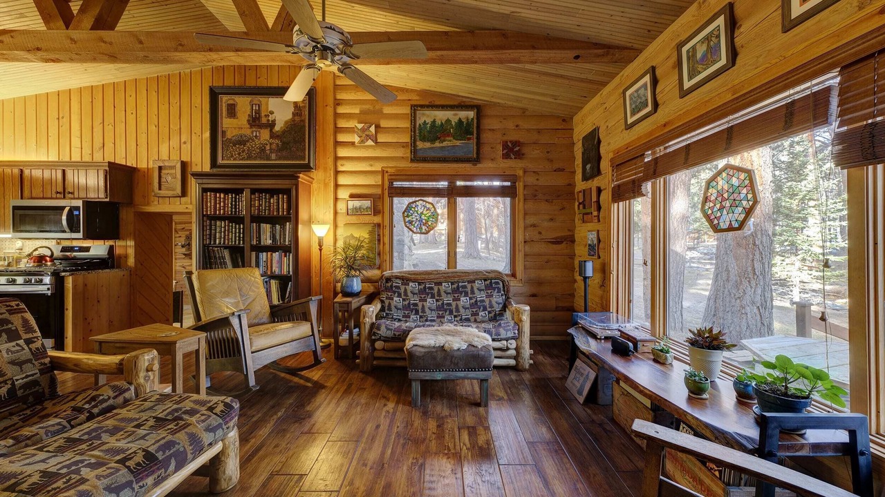 Photo of Livingroom in Saddlestring