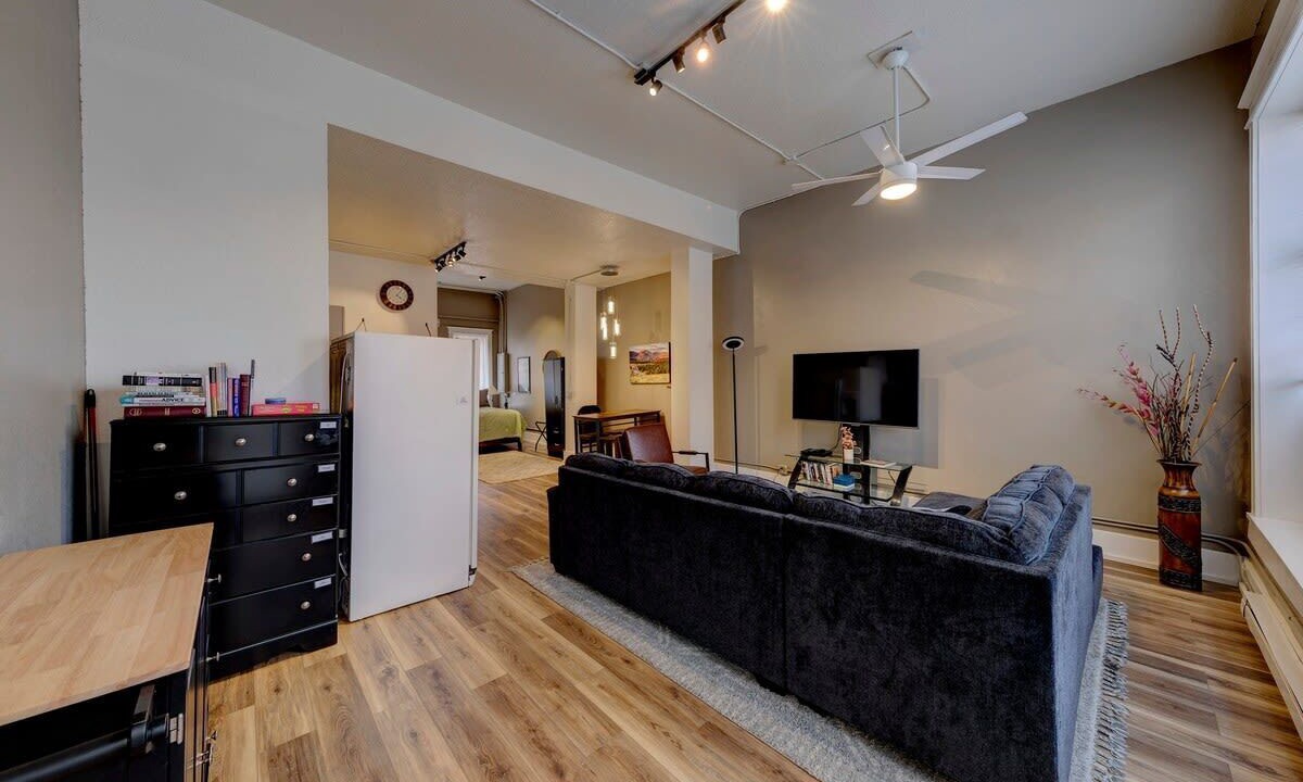 Photo of Livingroom in Sheridan