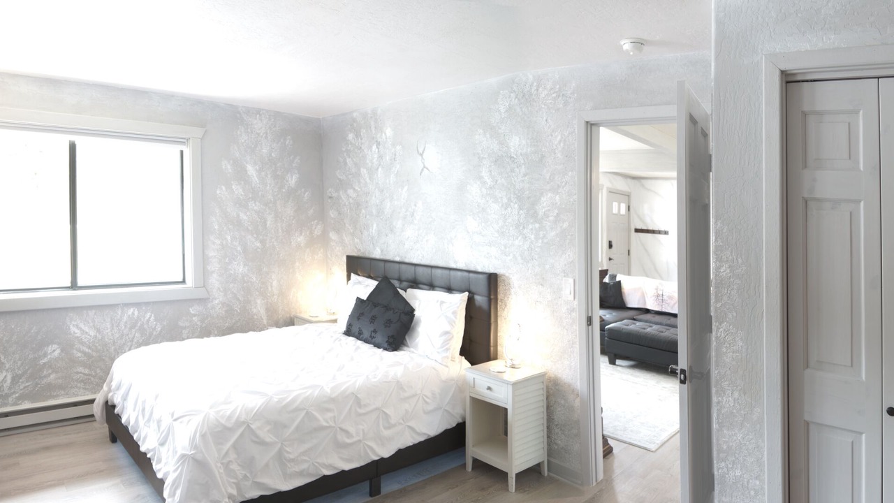 Photo of Bedroom in Condon