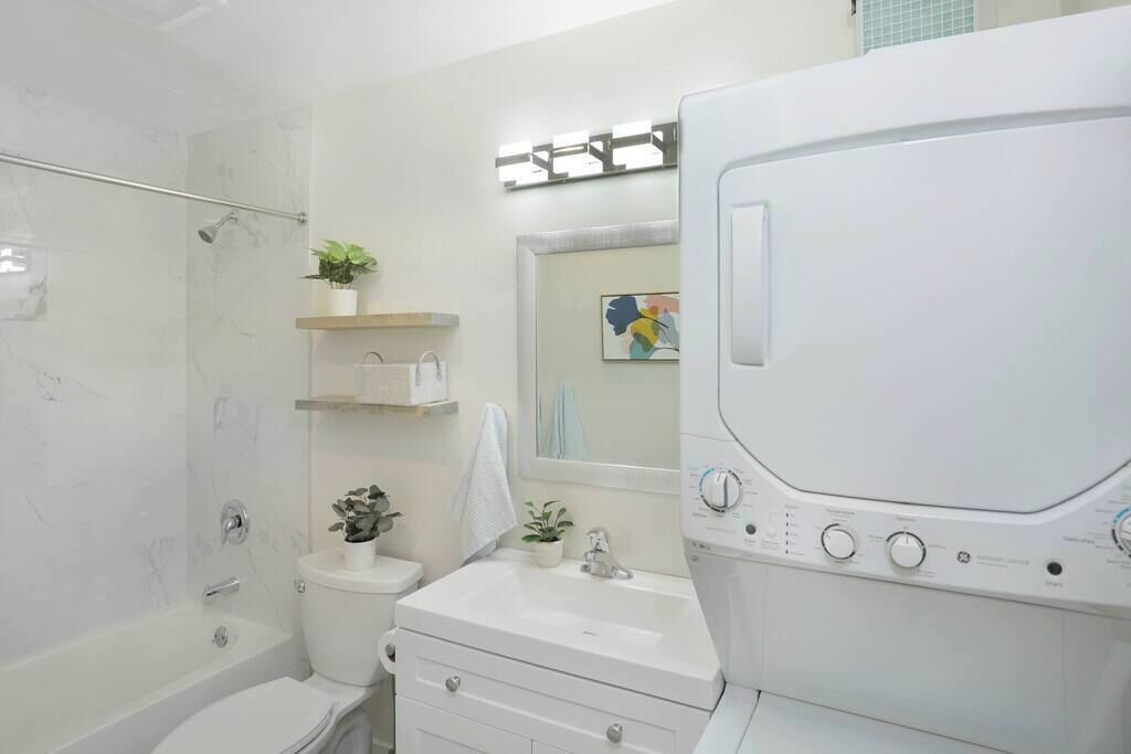 Photo of Bathroom in Point Loma Heights