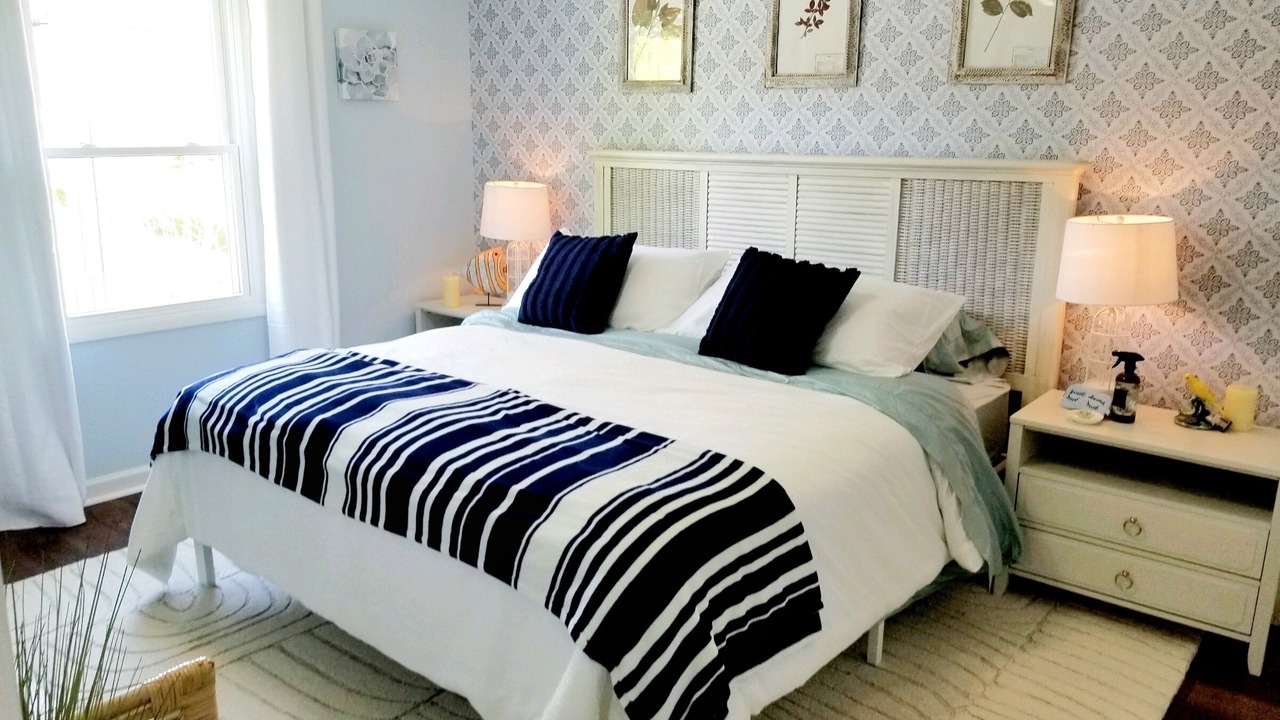 Photo of Bedroom in Mentor-on-the-Lake