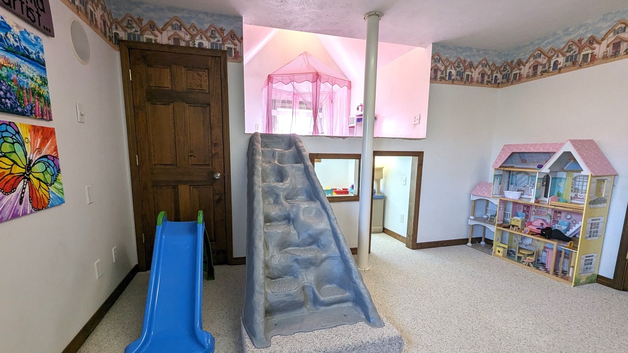 Photo of Bedroom in Saint Marys  Saint Joseph County