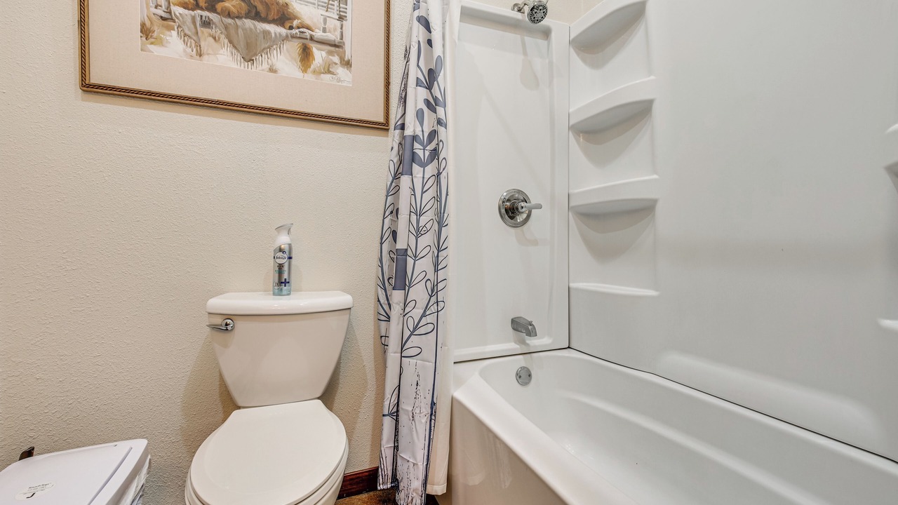 Photo of Bathroom in Lingle