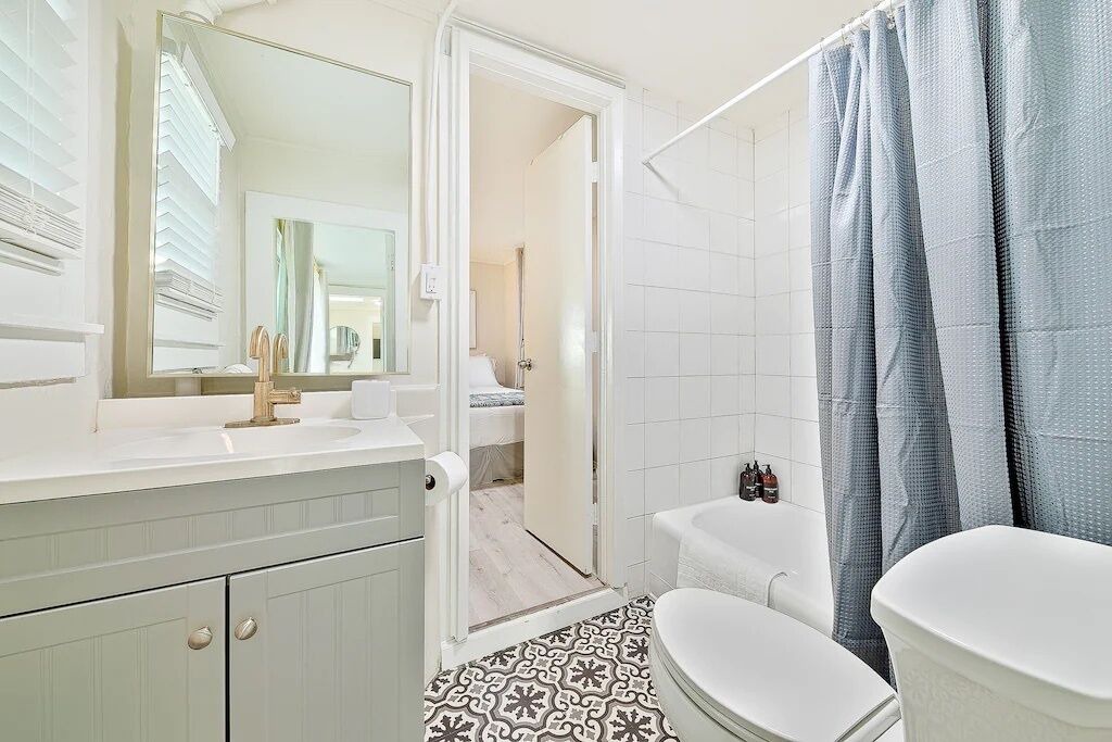 Photo of Bathroom in Sunset Cliffs