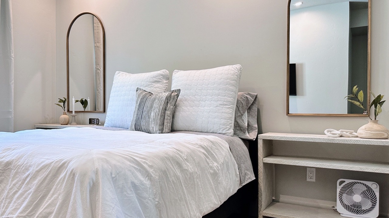 Photo of Bedroom in Laclede