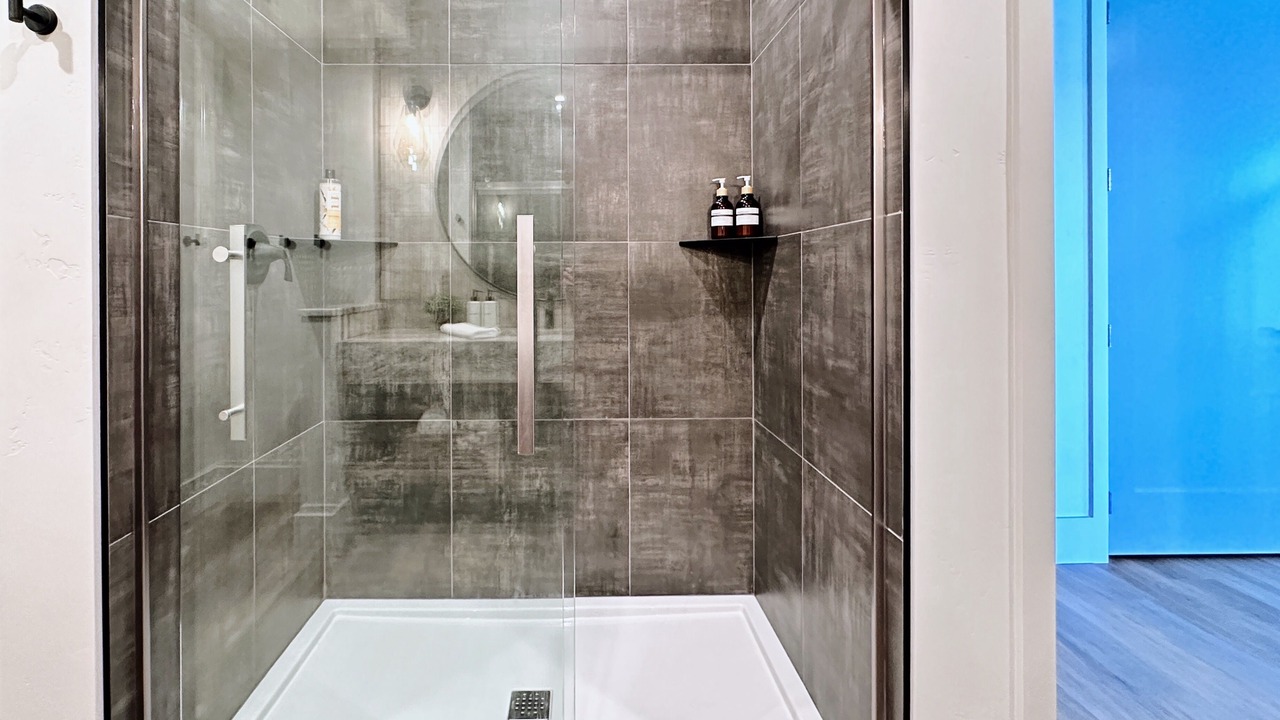 Photo of Bathroom in Laclede