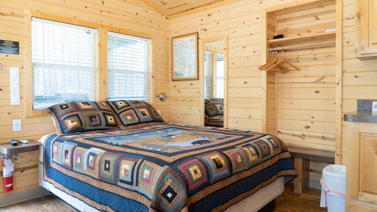 Photo of Bedroom in West Glacier