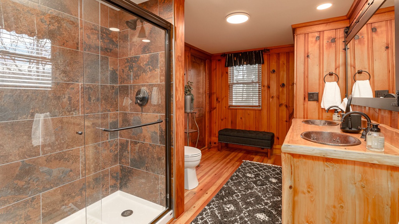 Photo of Bedroom in North Royalton