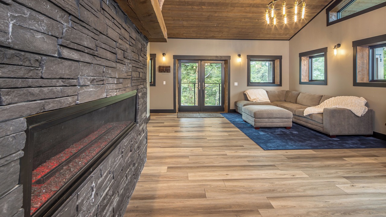 Photo of Livingroom in Gallatin Gateway