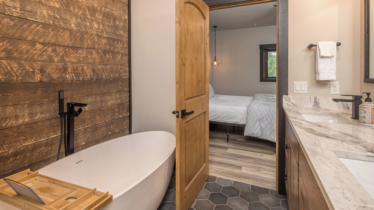 Photo of Bathroom in Gallatin Gateway