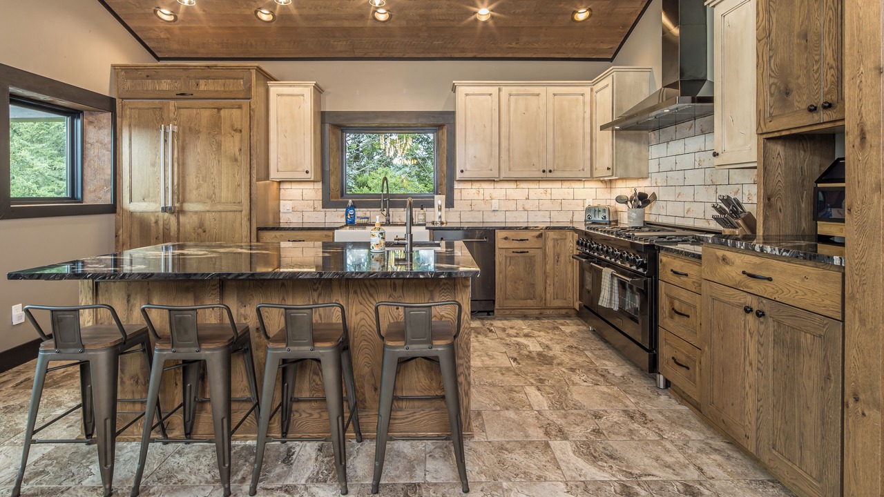 Photo of Kitchen in Gallatin Gateway