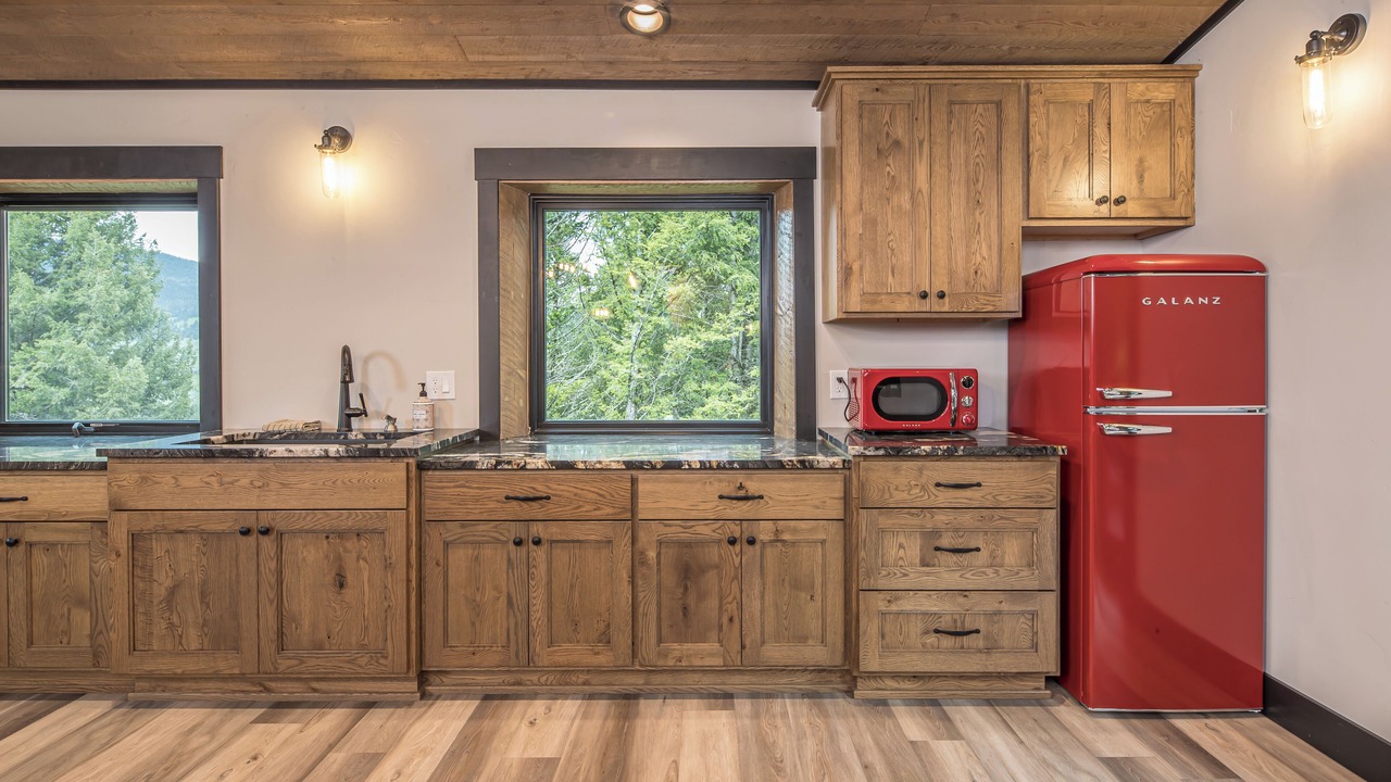 Photo of Kitchen in Gallatin Gateway