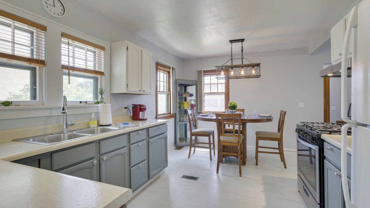 Photo of Kitchen in Glendive