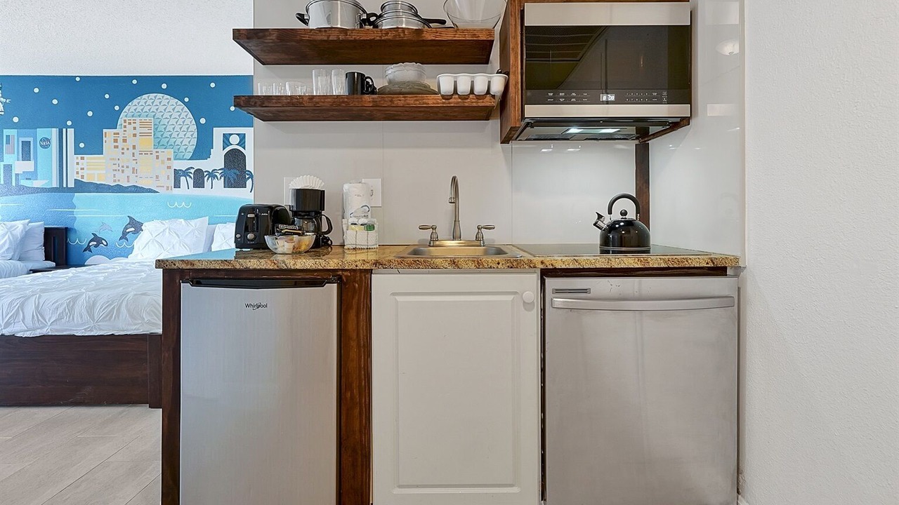 Photo of Kitchen in Florida Center