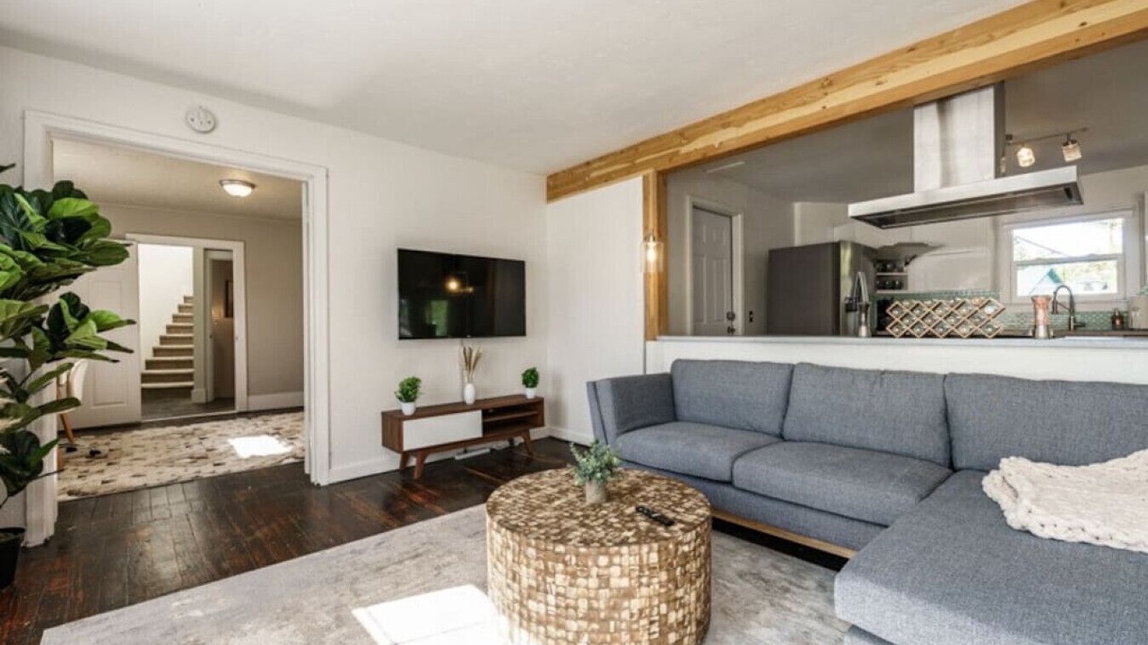 Photo of Livingroom in Veterans Park