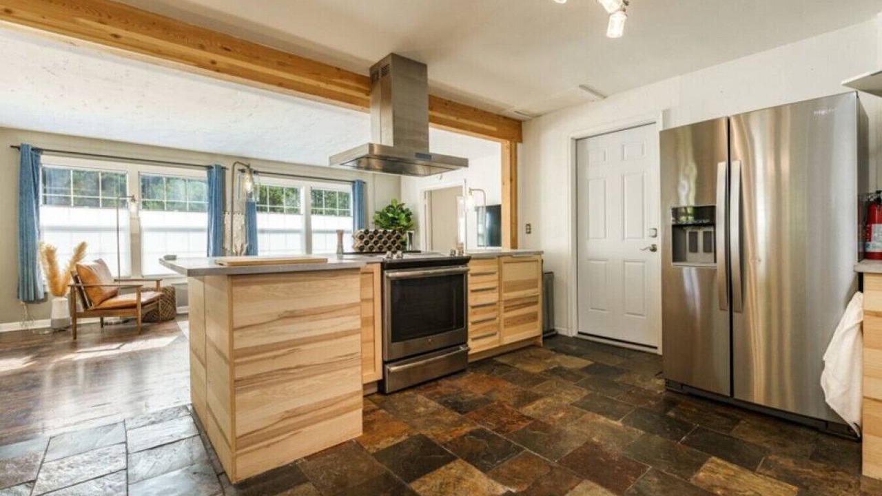 Photo of Kitchen in Veterans Park