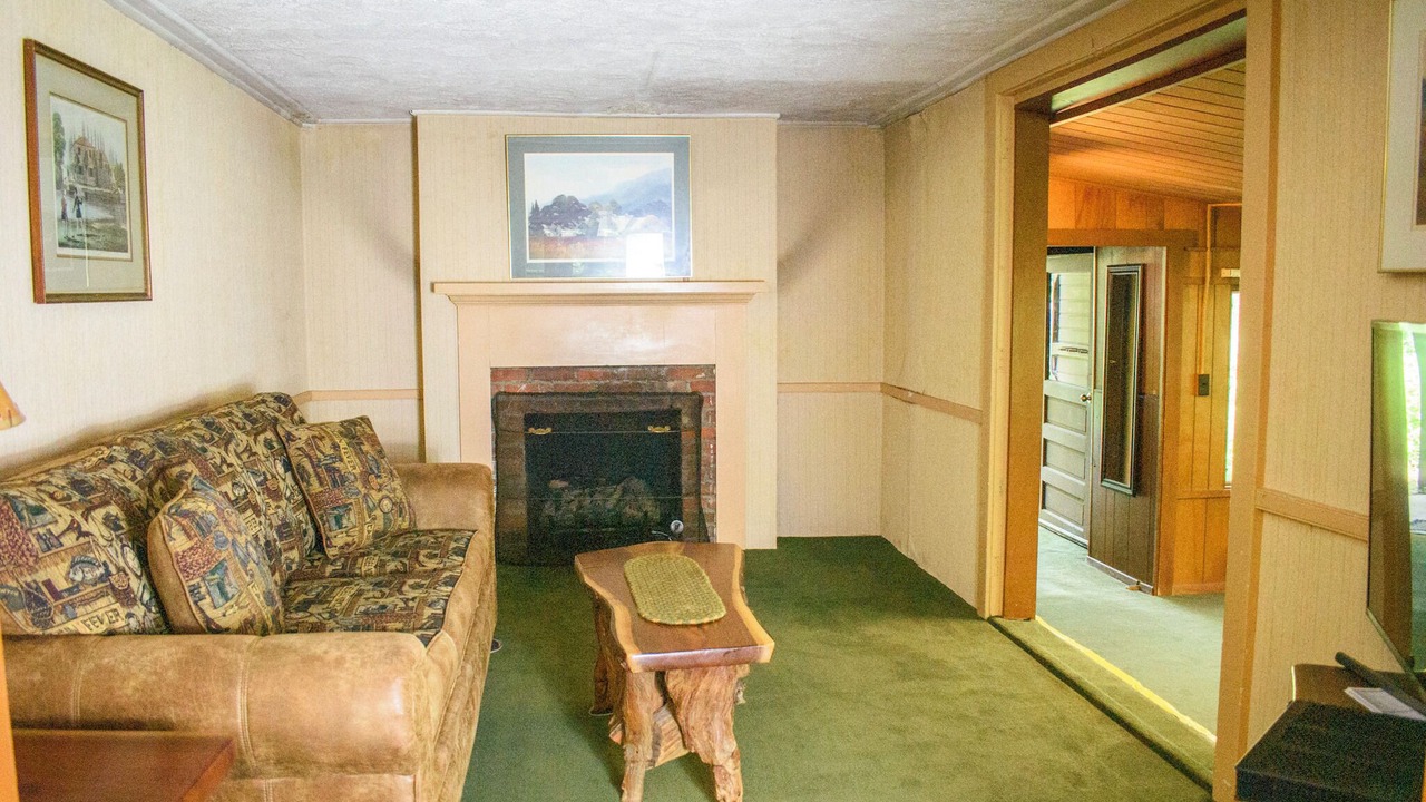 Photo of Livingroom in Bainbridge