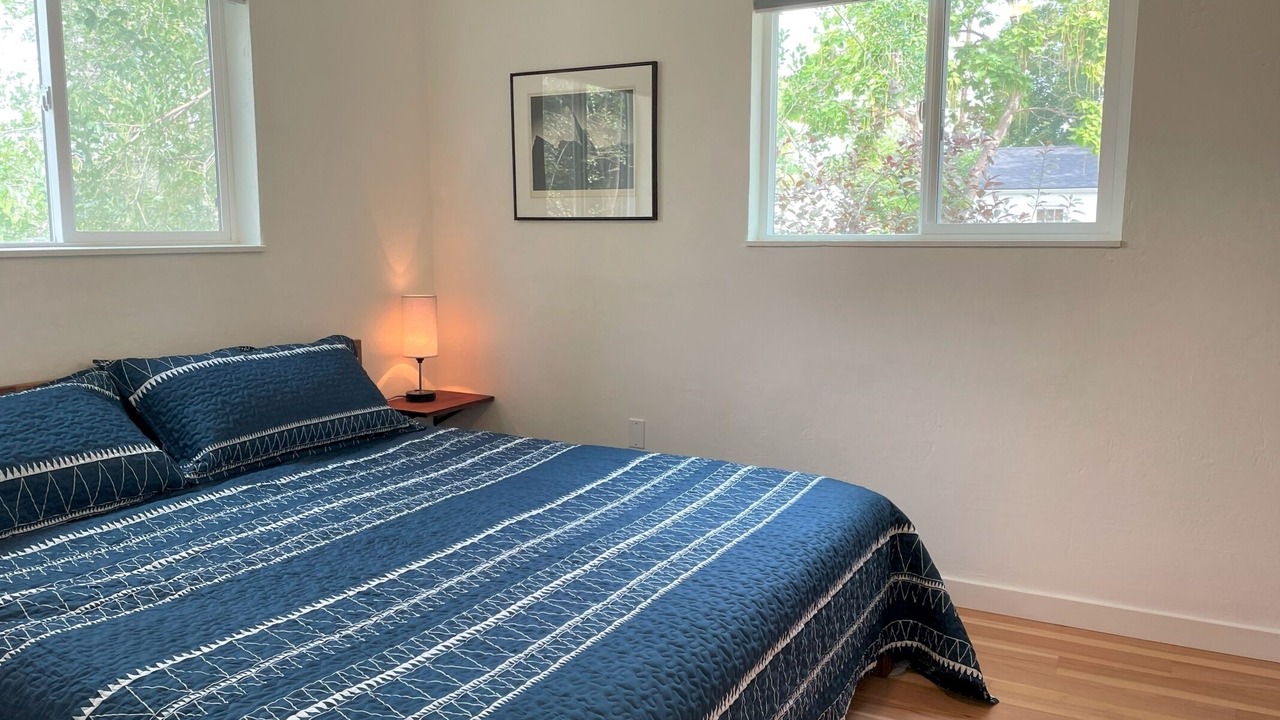 Photo of Bedroom in Depot Bench