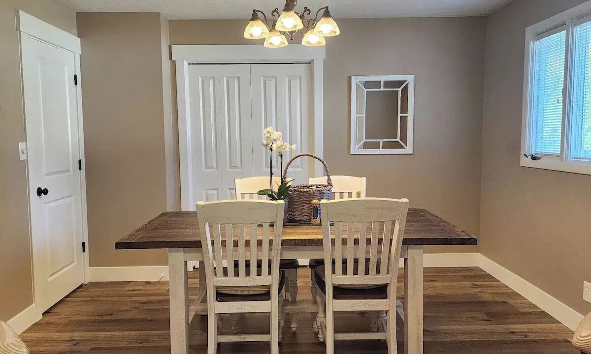 Photo of Livingroom in Idaho Falls