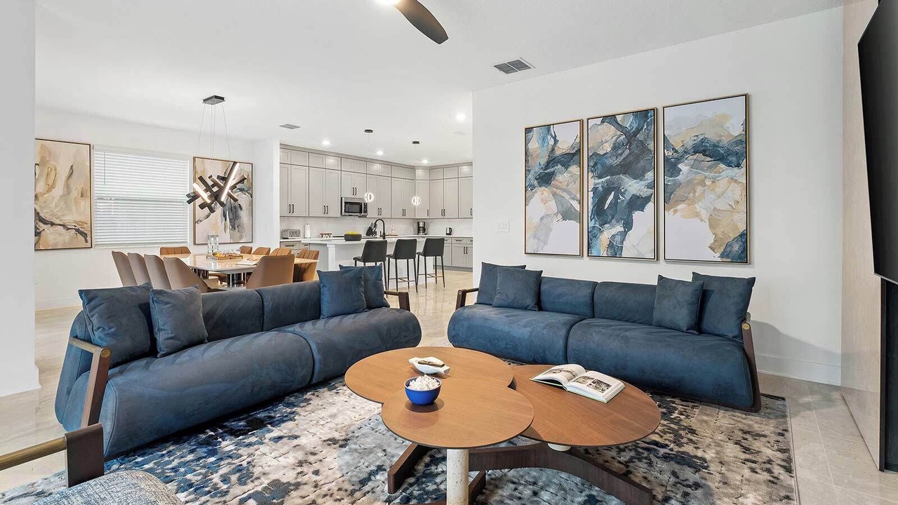 Photo of Bedroom in Florida Center